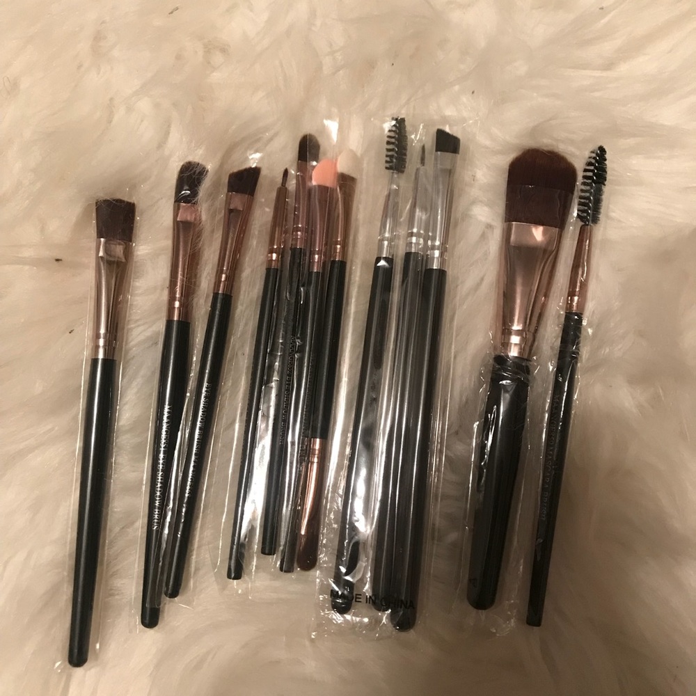 12 Piece Eye Set👁✨